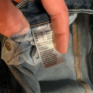 American eagle skinny/ straight jeans
